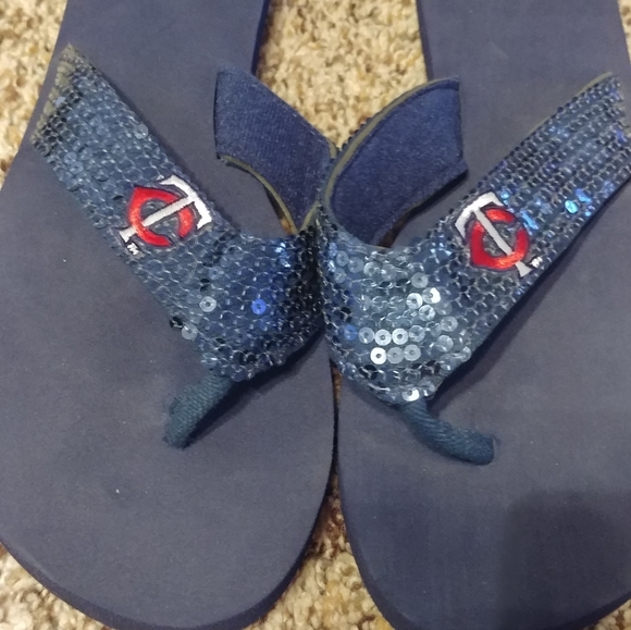 Twins blingy flip flops new size 9/10 - Picture 2 of 12